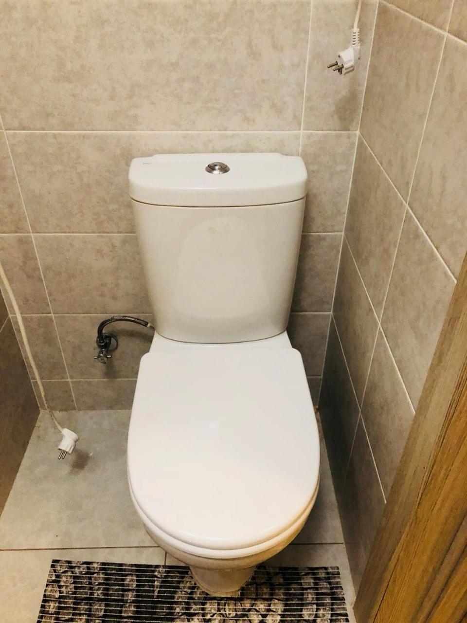 Comfortable Apartment Near Metro Harkov Kültér fotó