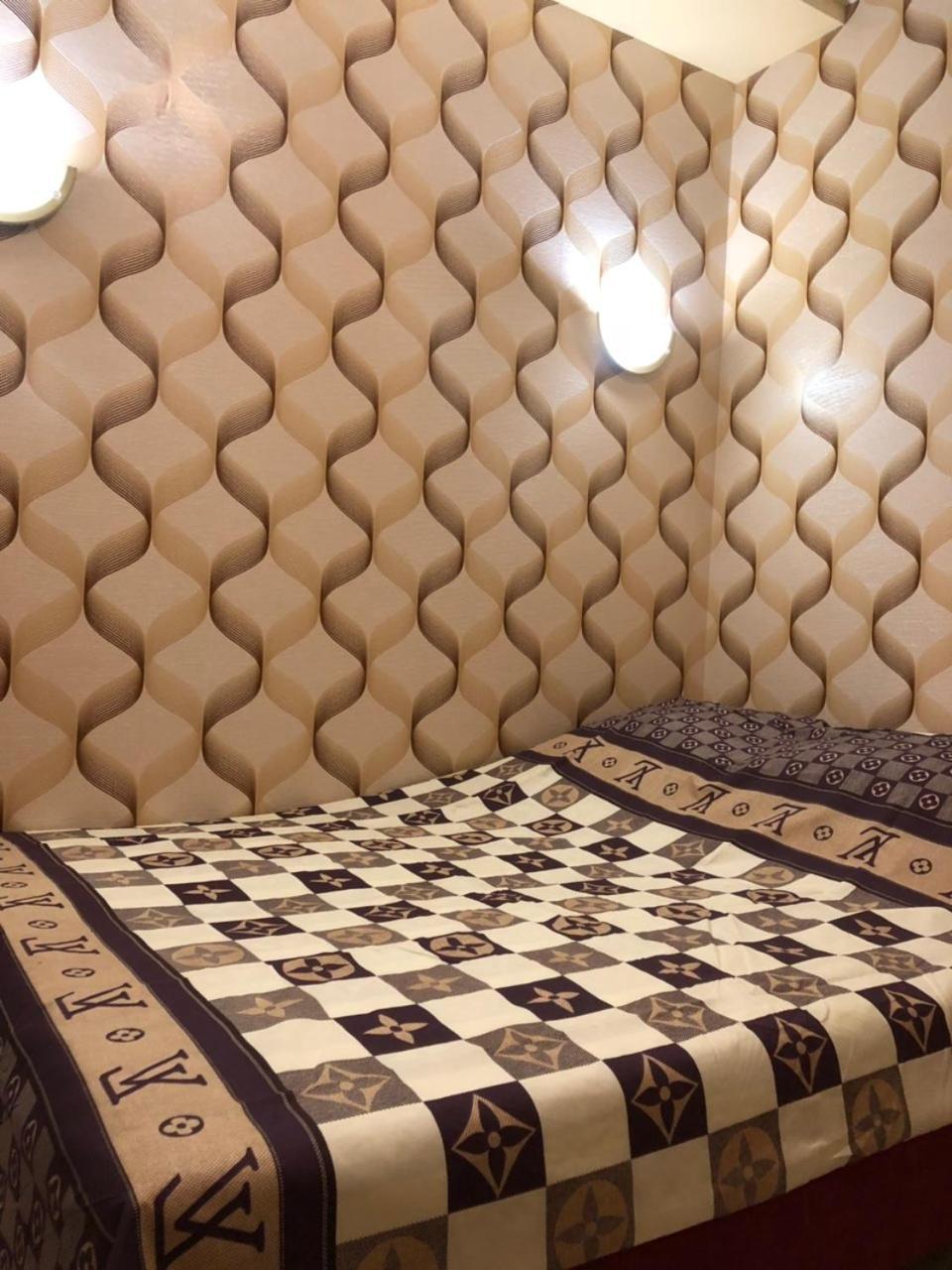 Comfortable Apartment Near Metro Harkov Kültér fotó